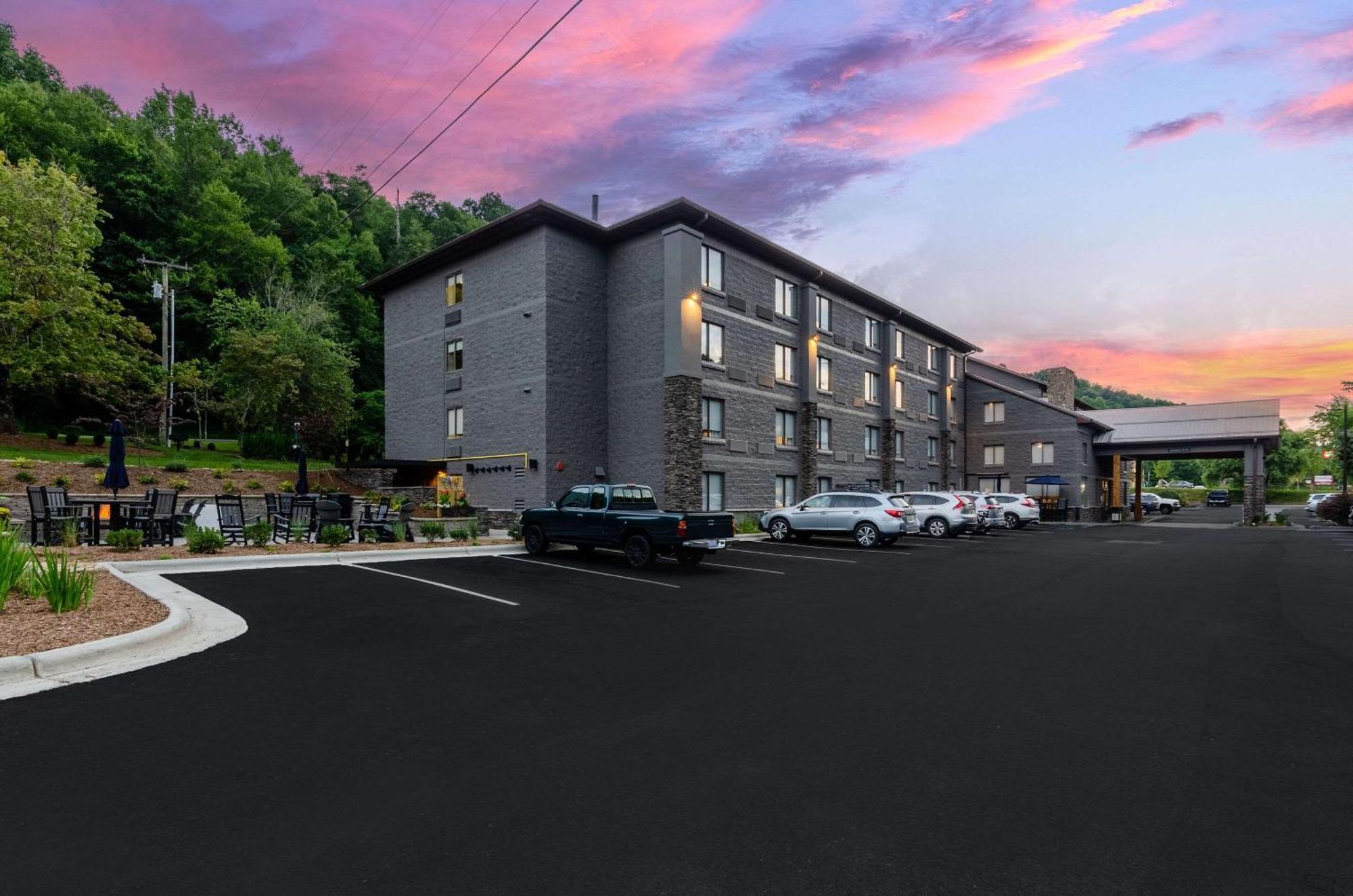 Graystone Lodge, Ascend Hotel Collection Boone Exterior foto